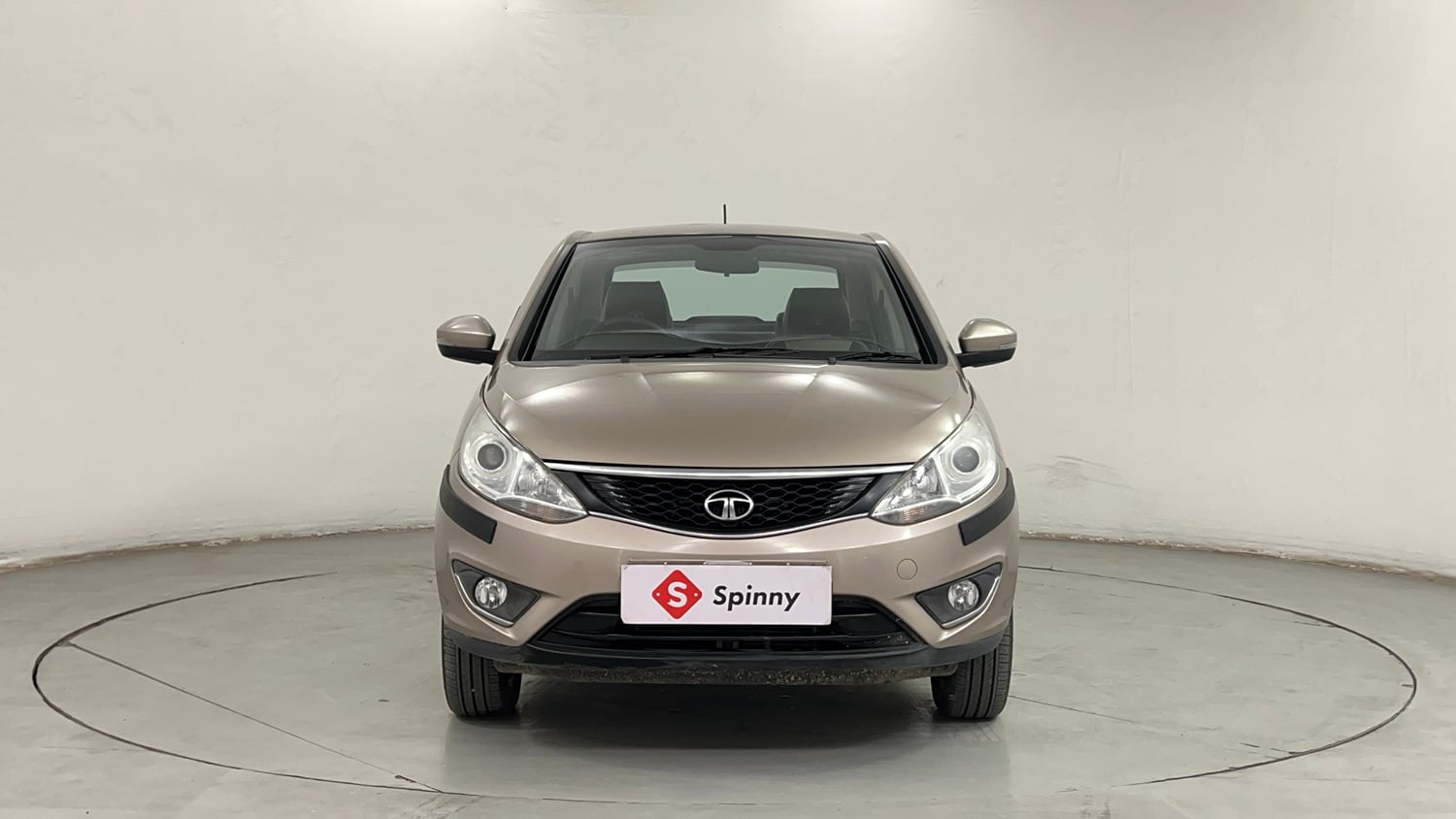 Used 2014 Tata Zest XMS Petrol Petrol Manual exterior FRONT VIEW