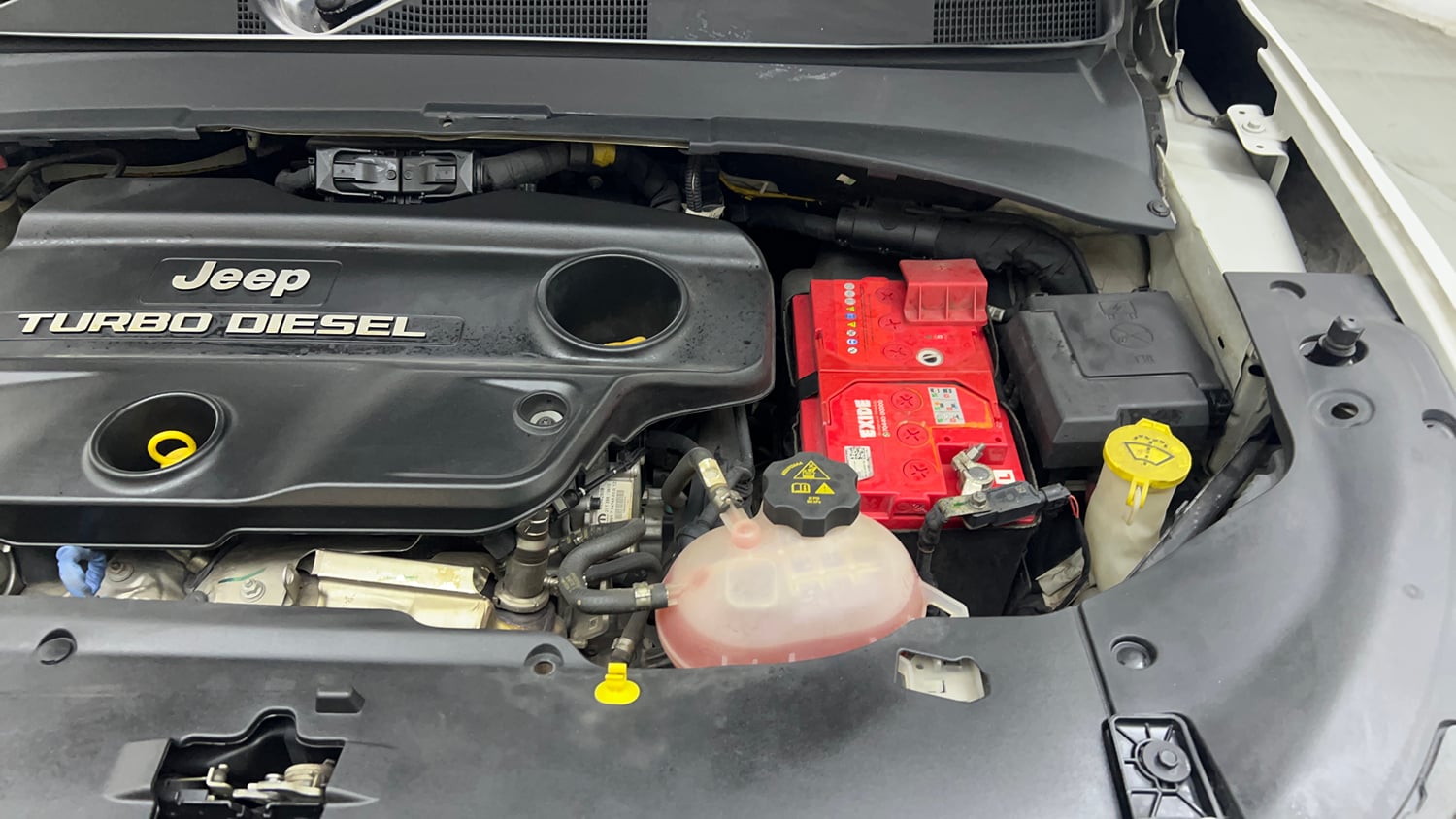 Used 2022 Jeep Compass Limited (O) 2.0 Diesel Diesel Manual engine ENGINE LEFT SIDE VIEW