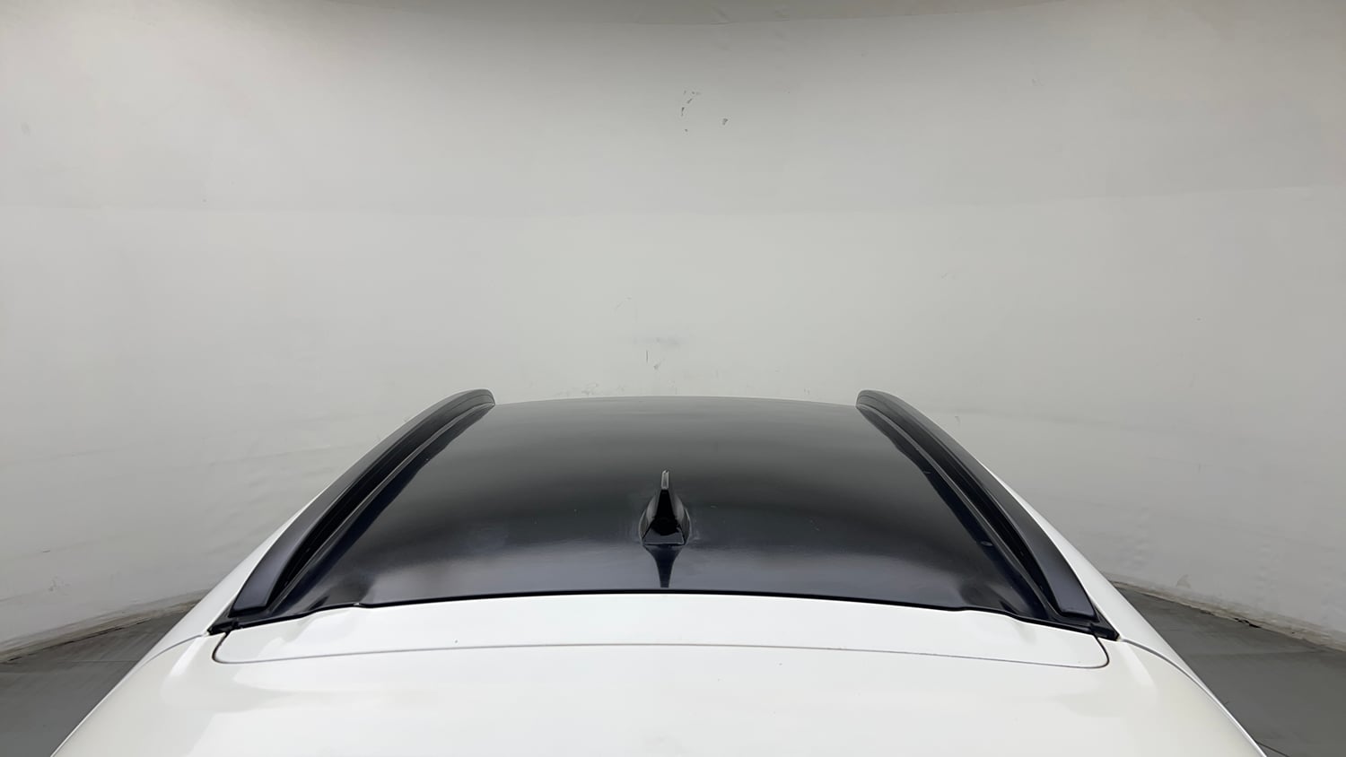 Used 2023 Maruti Suzuki Fronx Delta Plus 1.2L MT Petrol Manual exterior EXTERIOR ROOF VIEW