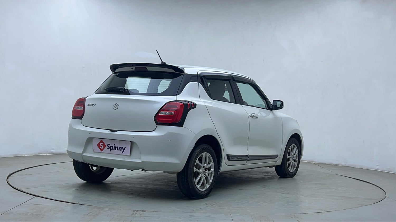 Used 2018 Maruti Suzuki Swift ZXi AMT Petrol Automatic exterior RIGHT REAR CORNER VIEW