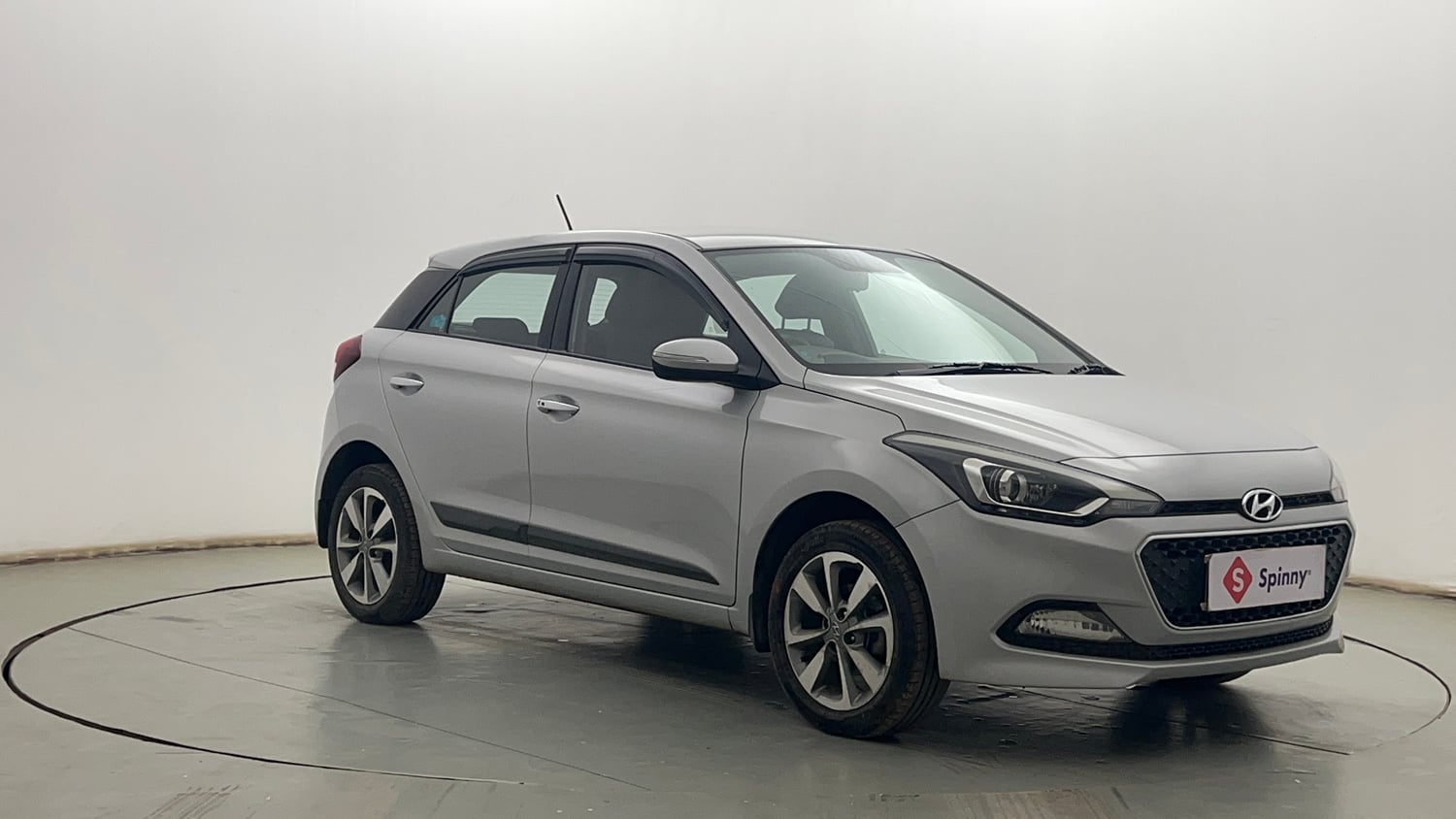 Used 2017 Hyundai Elite i20 Asta 1.2 (O) Petrol Manual exterior RIGHT FRONT CORNER VIEW