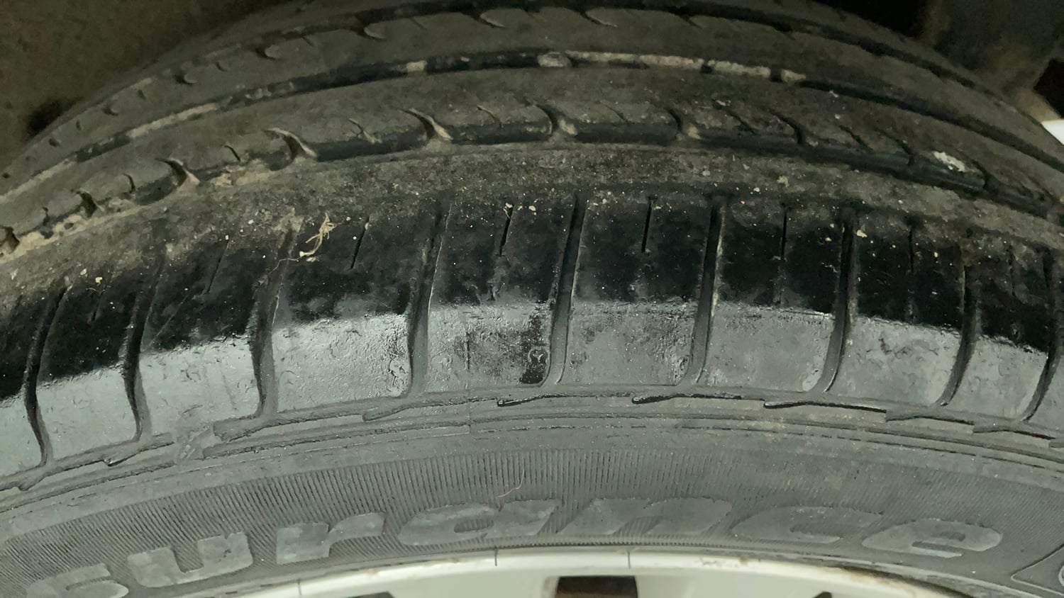 Used 2022 Maruti Suzuki Ciaz Delta 1.5 Petrol Manual tyres LEFT REAR TYRE TREAD VIEW