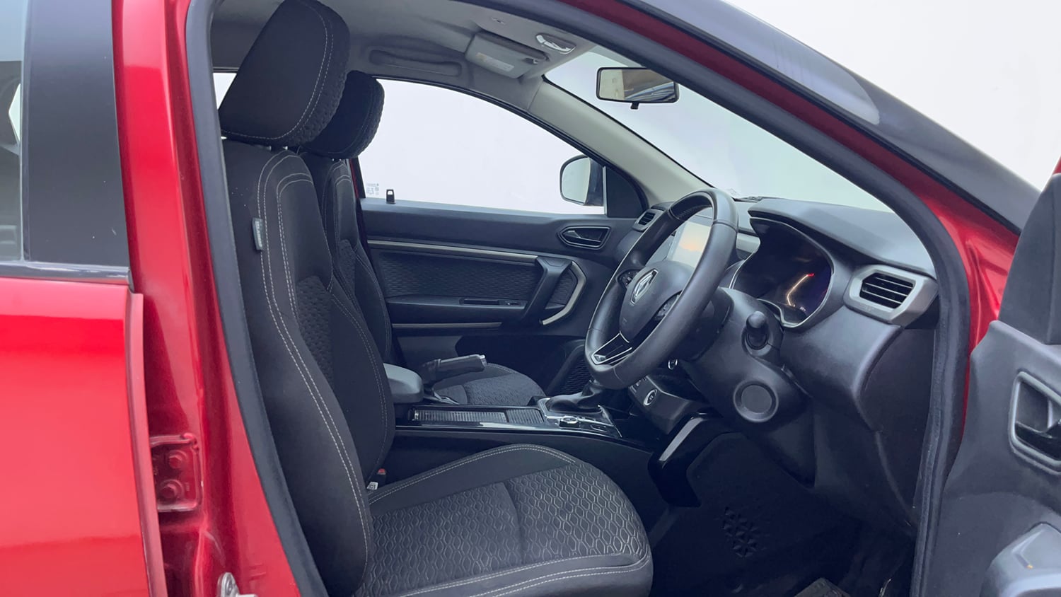Used 2022 Renault Kiger RXZ Turbo CVT Petrol Automatic interior RIGHT SIDE FRONT DOOR CABIN VIEW