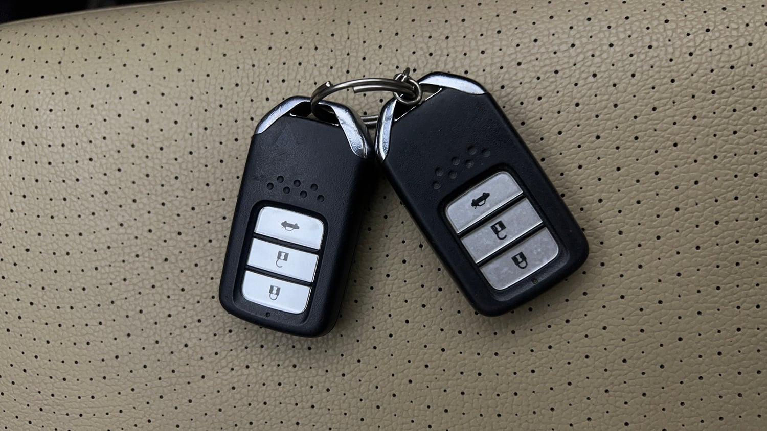 Used 2015 Honda City VX CVT Petrol Automatic extra CAR KEY VIEW