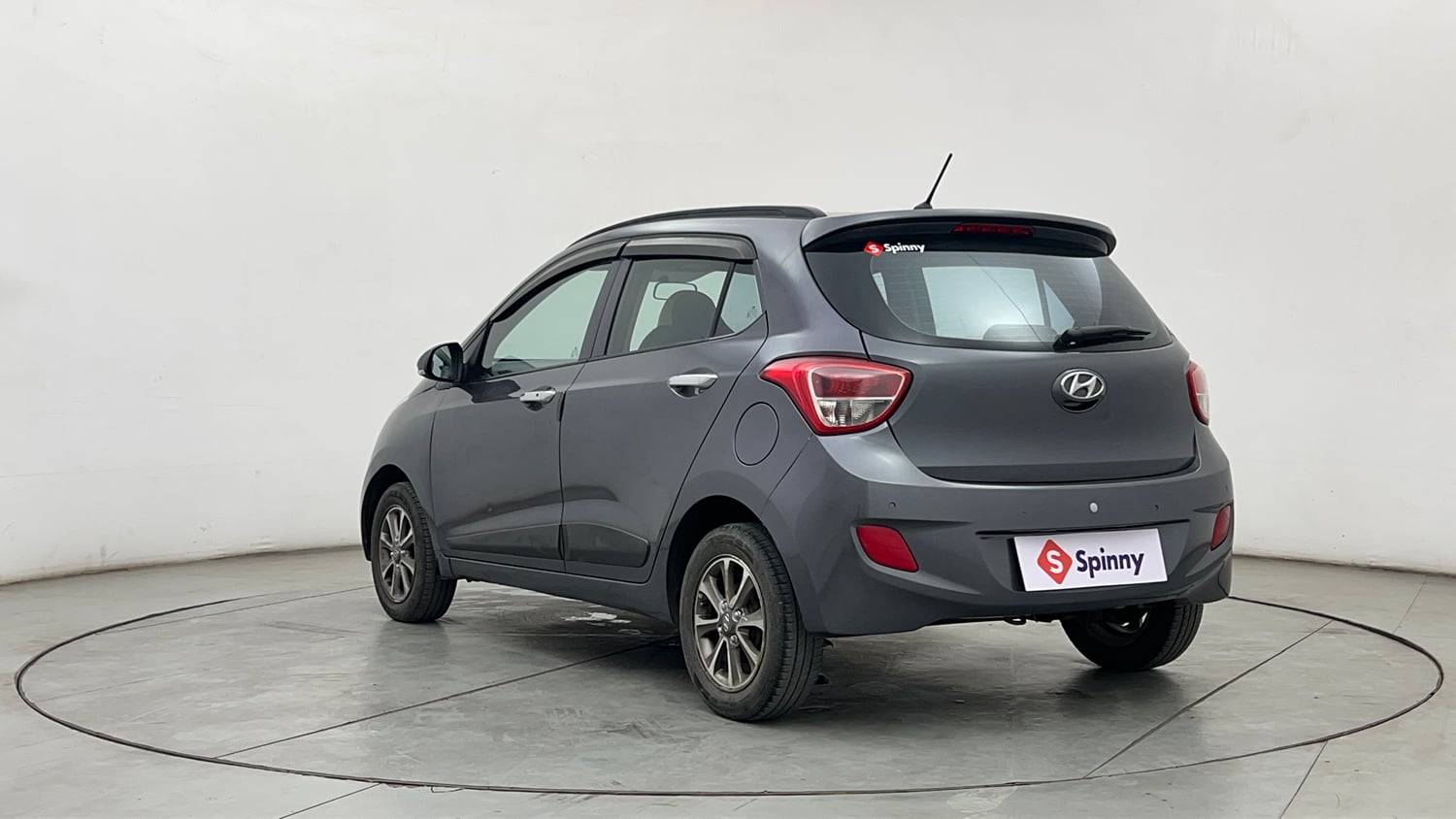 Used 2013 Hyundai Grand i10 Asta 1.2 Kappa VTVT Petrol Manual exterior LEFT REAR CORNER VIEW