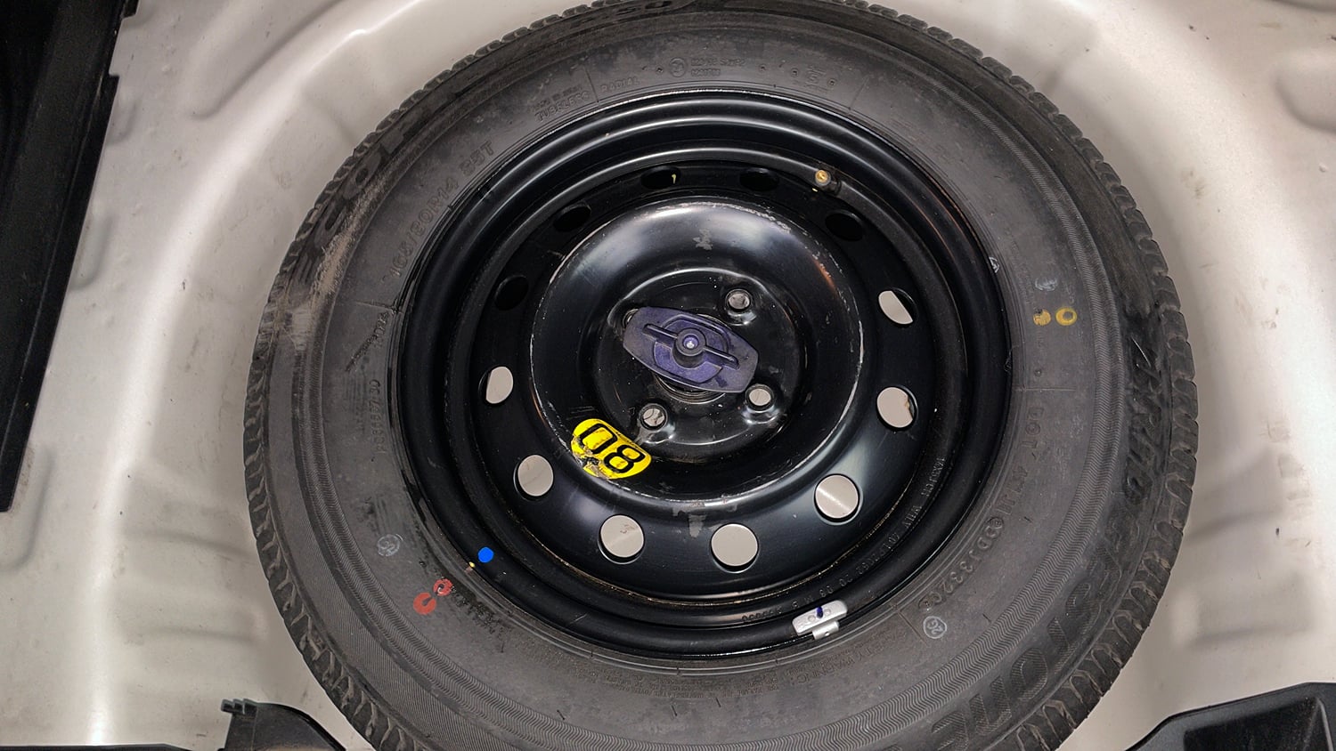 Used 2020 Maruti Suzuki Swift ZXi Plus AMT Petrol Automatic tyres SPARE TYRE VIEW