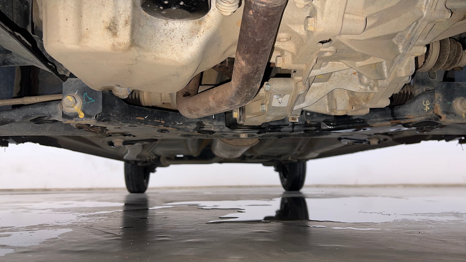Used 2023 Maruti Suzuki Alto K10 VXi Plus AGS Petrol Automatic extra FRONT LEFT UNDERBODY VIEW