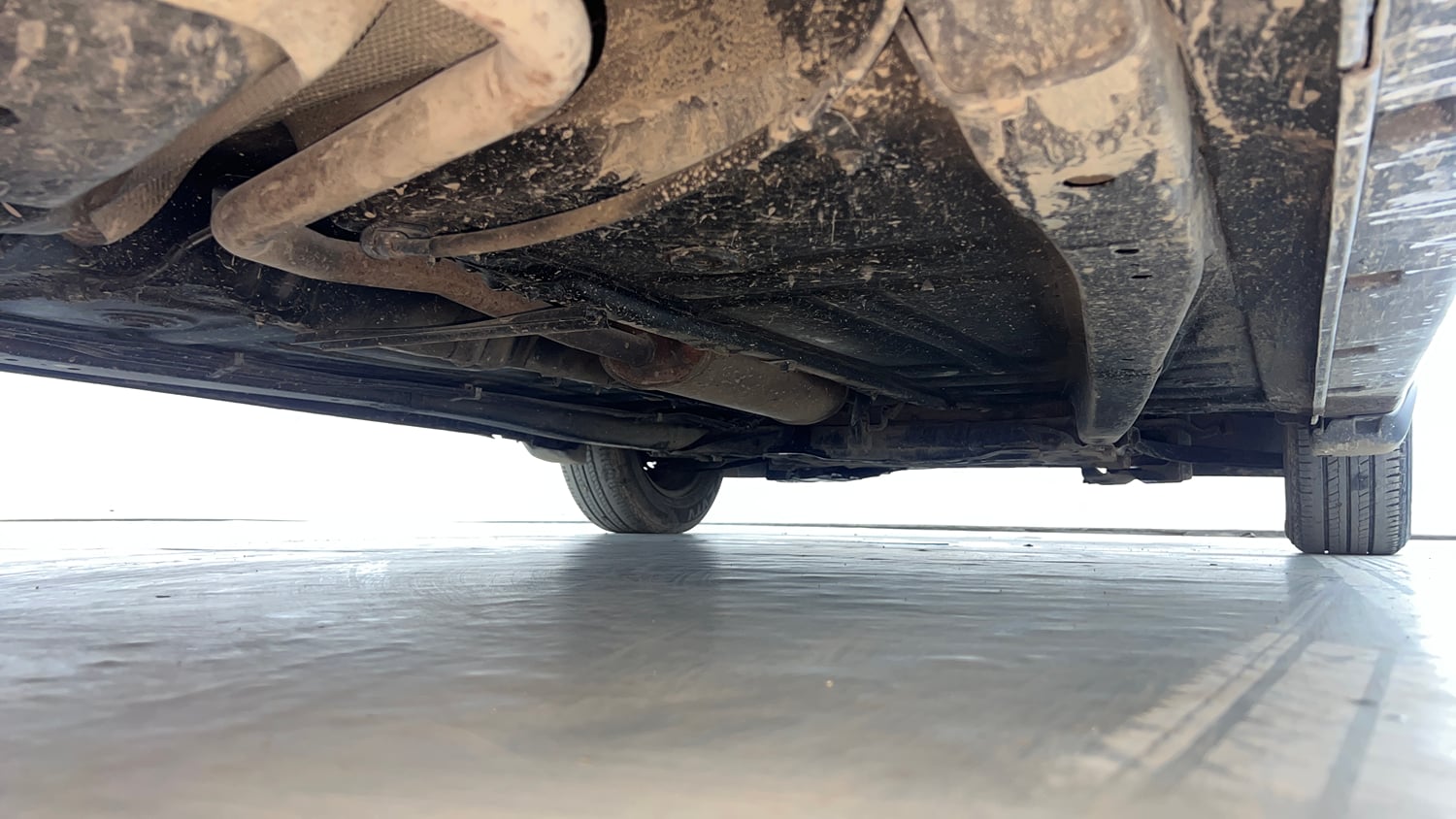 Used 2018 Maruti Suzuki Baleno Delta 1.2 AT Petrol Automatic extra REAR RIGHT UNDERBODY VIEW