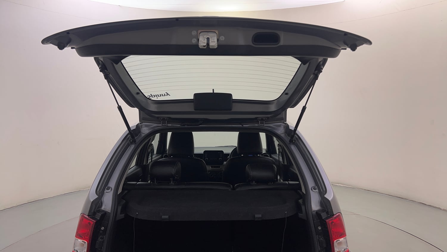 Used 2017 Maruti Suzuki Ignis Zeta 1.2 AMT Petrol Automatic interior DICKY DOOR OPEN VIEW