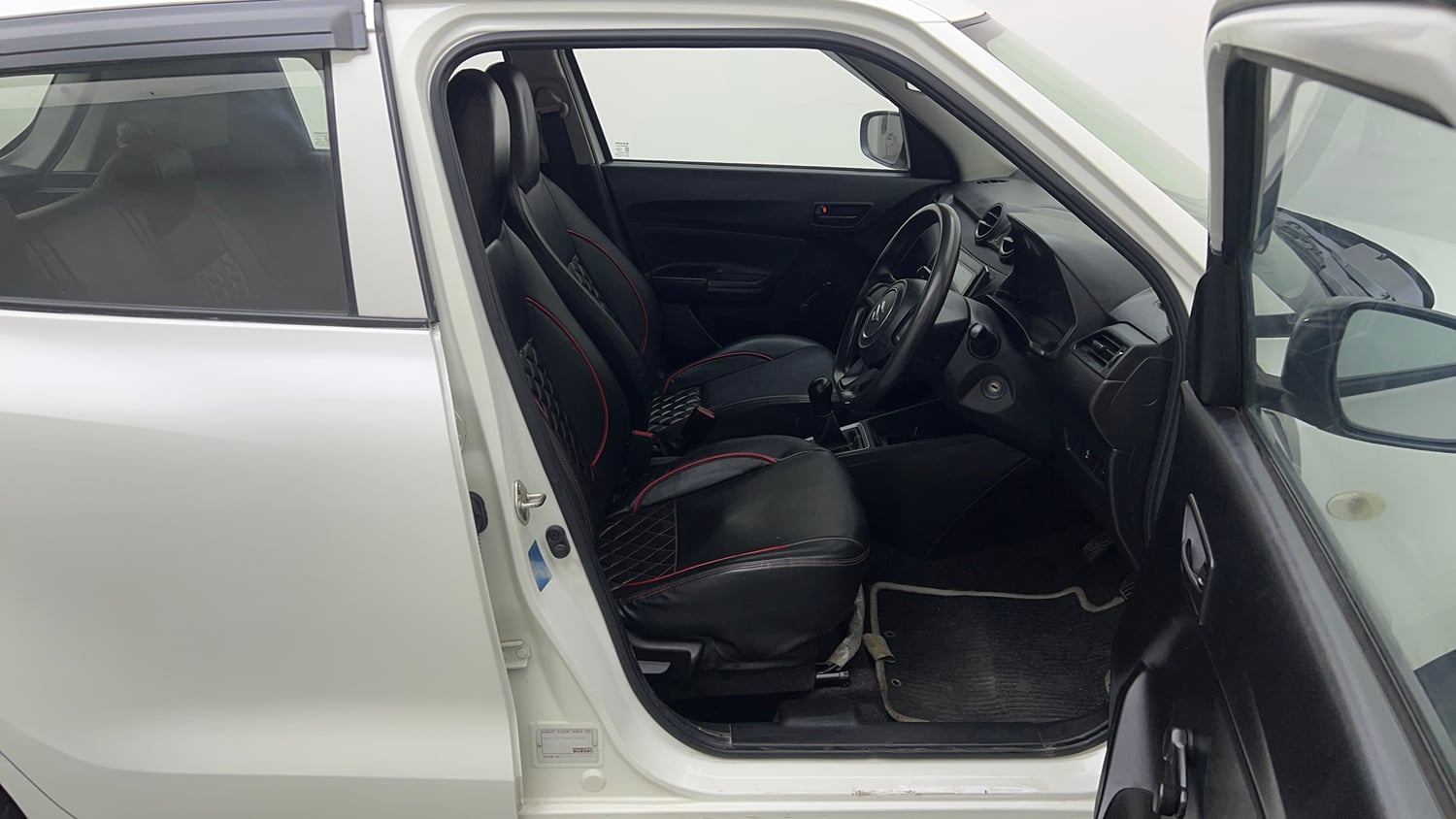Used 2022 Maruti Suzuki Swift LXi Petrol Manual interior RIGHT SIDE FRONT DOOR CABIN VIEW