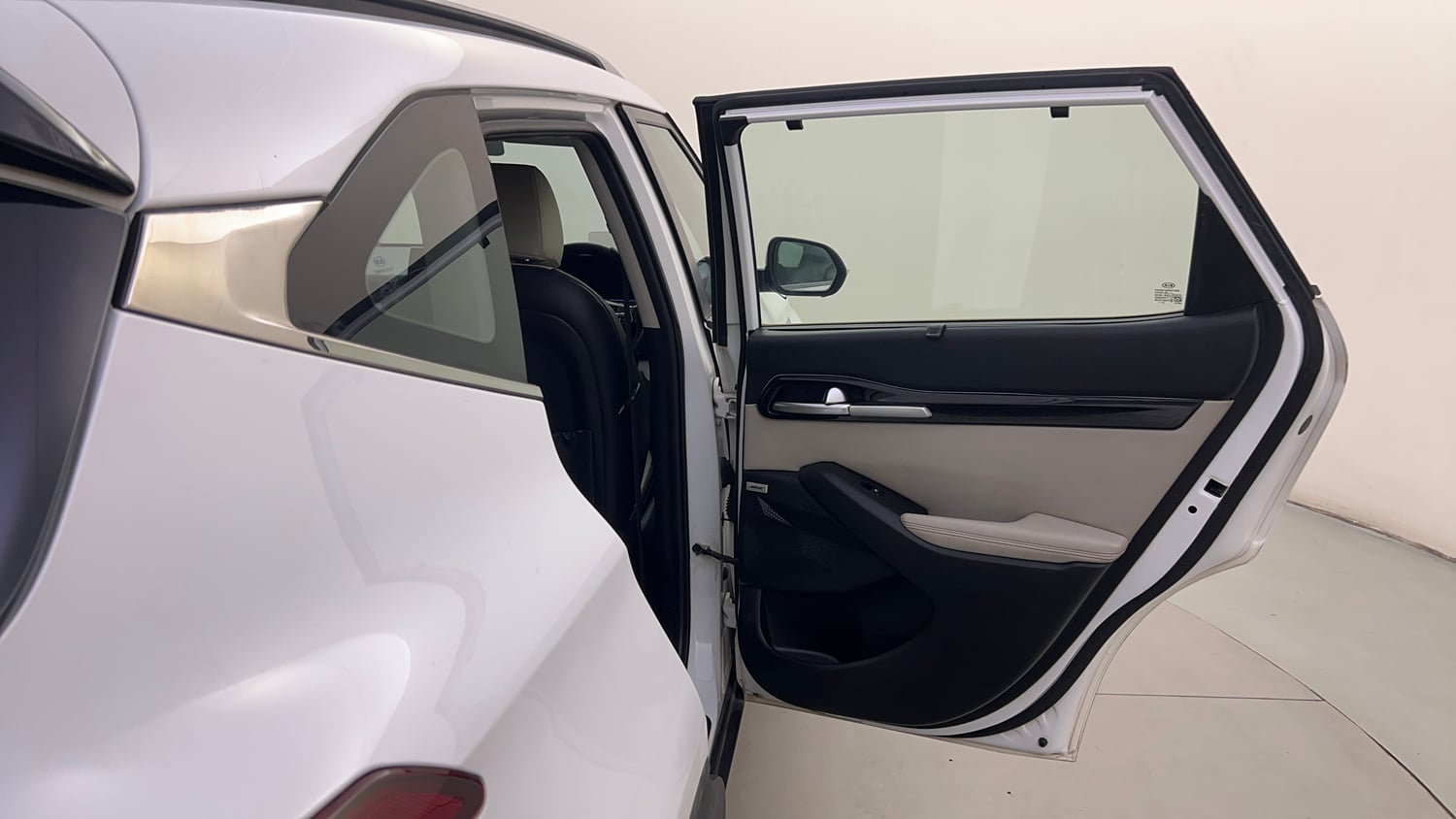 Used 2019 kia Seltos GTX Plus DCT 1.4 Petrol Automatic interior RIGHT REAR DOOR OPEN VIEW