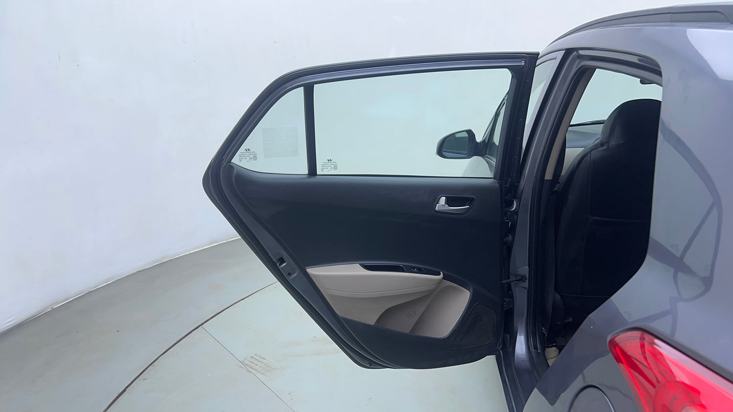 Used 2018 Hyundai Grand i10 Sportz 1.2 Kappa VTVT Petrol Manual interior LEFT REAR DOOR OPEN VIEW