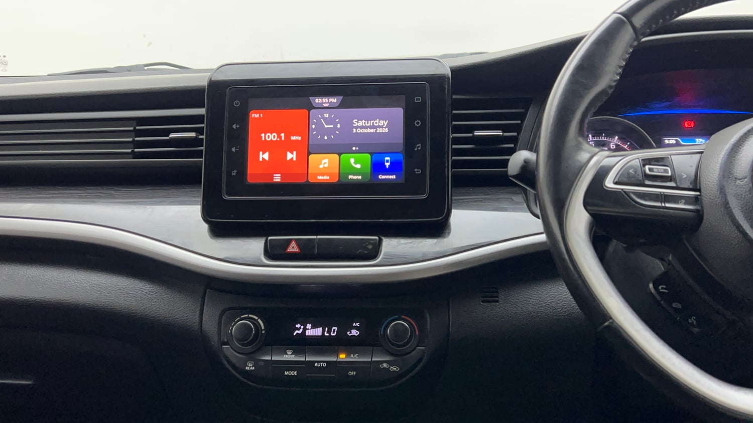 Used 2019 Maruti Suzuki XL6 Alpha AT Petrol Petrol Automatic interior MUSIC SYSTEM & AC CONTROL VIEW