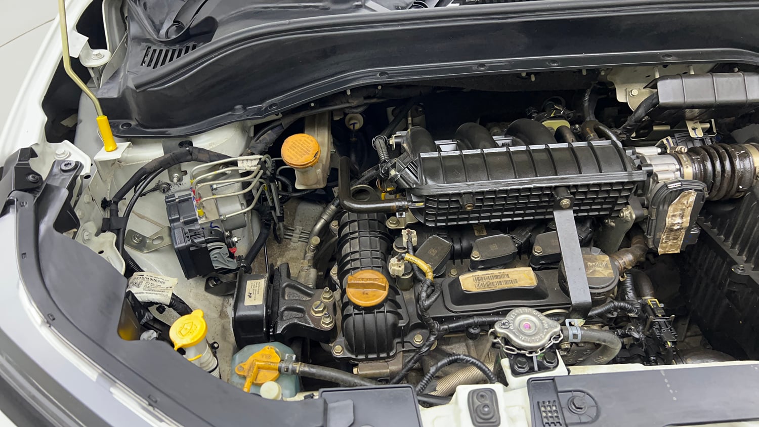 Used 2023 Tata Punch Pure MT Petrol Manual engine ENGINE RIGHT SIDE VIEW
