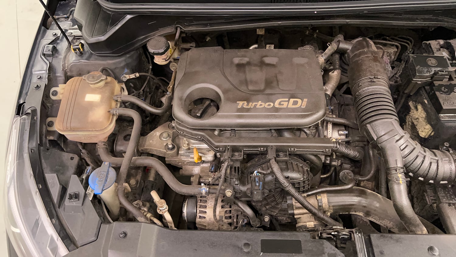 Used 2022 Hyundai New i20 Asta (O) 1.0 Turbo DCT Petrol Automatic engine ENGINE RIGHT SIDE VIEW