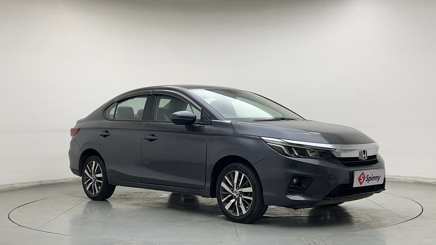 Used 2022 Honda City VX CVT Petrol Petrol Automatic exterior RIGHT FRONT CORNER VIEW