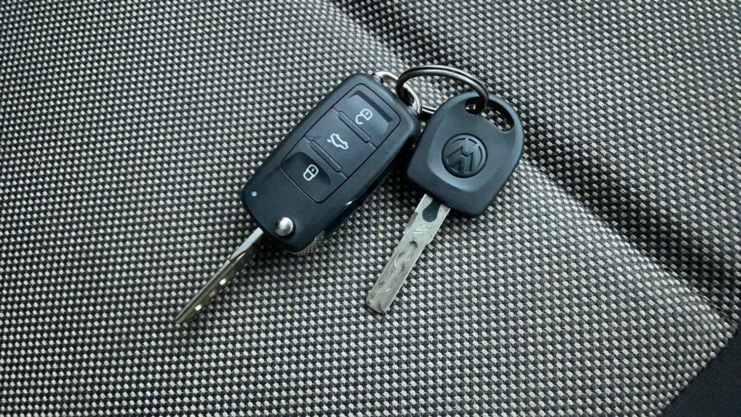 Used 2015 Volkswagen Polo GT TDI Diesel Manual extra CAR KEY VIEW