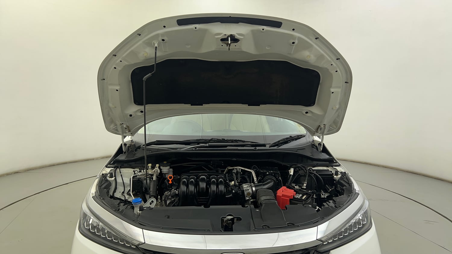 Used 2025 Honda City ZX Petrol CVT Petrol Automatic engine ENGINE & BONNET OPEN FRONT VIEW