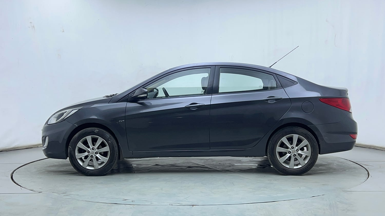 Used 2012 Hyundai Verna Fluidic 1.6 VTVT SX Petrol Manual exterior LEFT SIDE VIEW