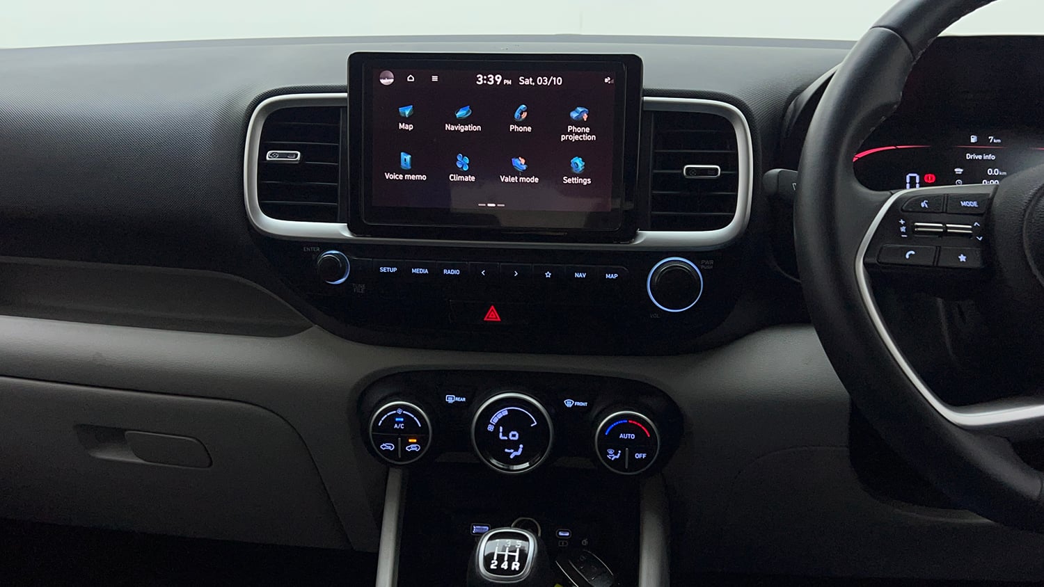 Used 2022 Hyundai Venue SX 1.2 Petrol Petrol Manual interior MUSIC SYSTEM & AC CONTROL VIEW