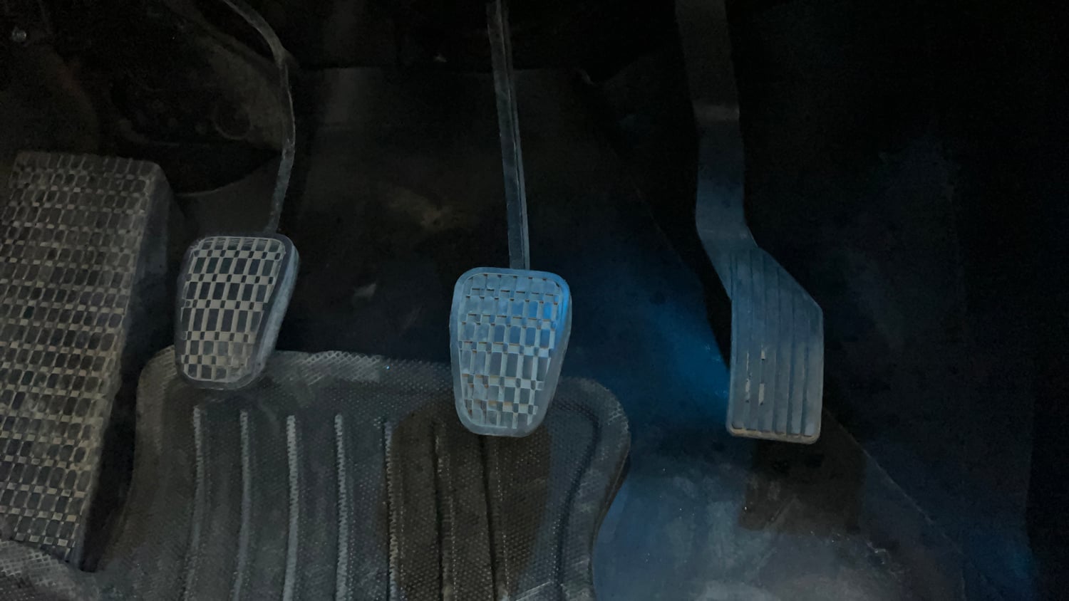 Used 2022 Tata Altroz XZ Plus Petrol+CNG (Outside Fitted) Cng Manual interior PEDALS VIEW