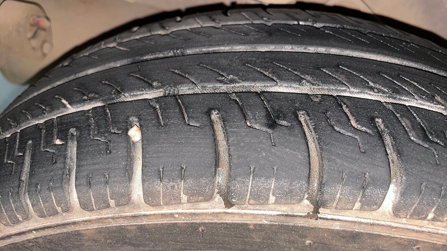 Used 2016 Nissan Micra Active XV Petrol Manual tyres RIGHT REAR TYRE TREAD VIEW
