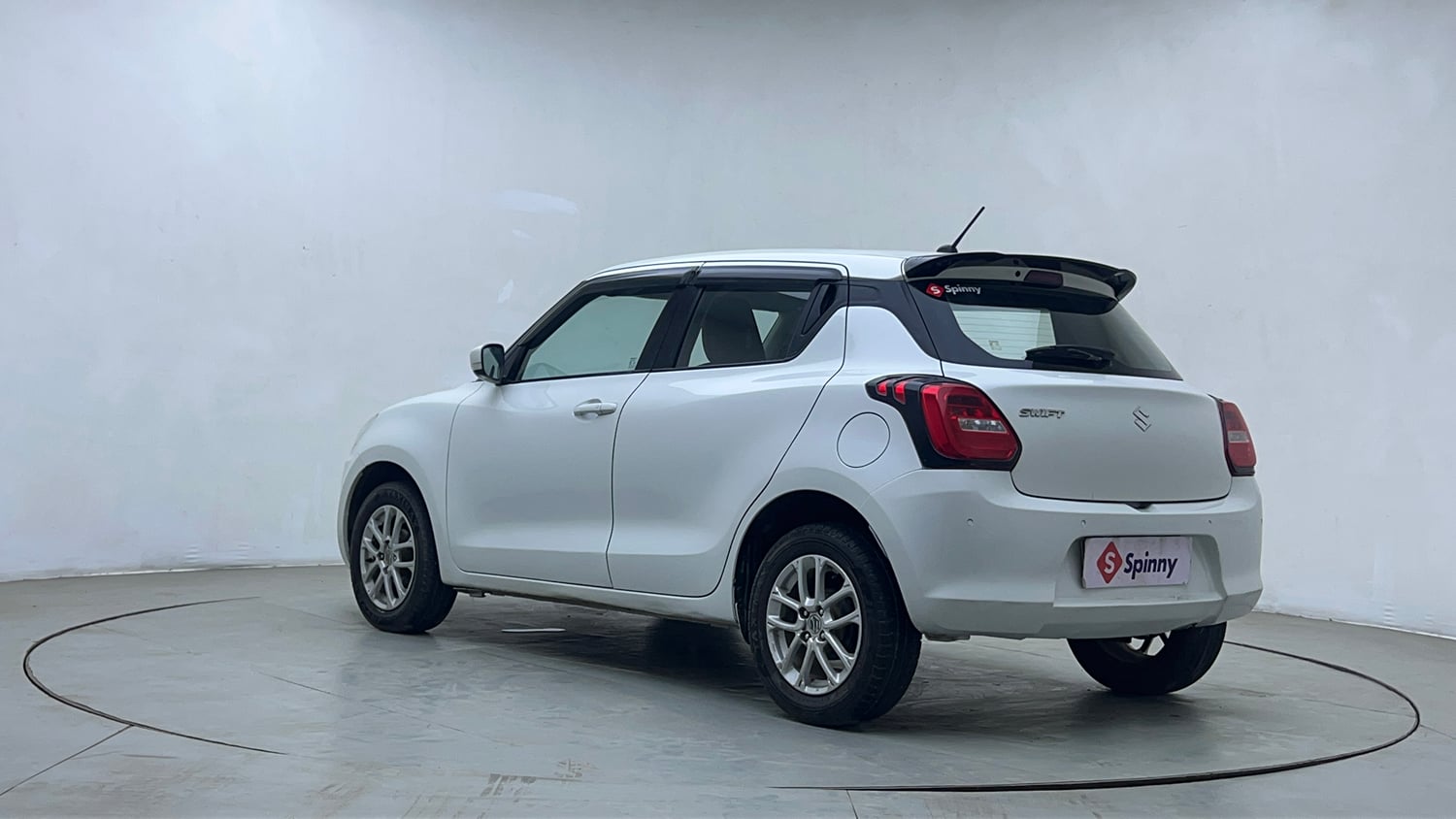 Used 2018 Maruti Suzuki Swift ZXi AMT Petrol Automatic exterior LEFT REAR CORNER VIEW