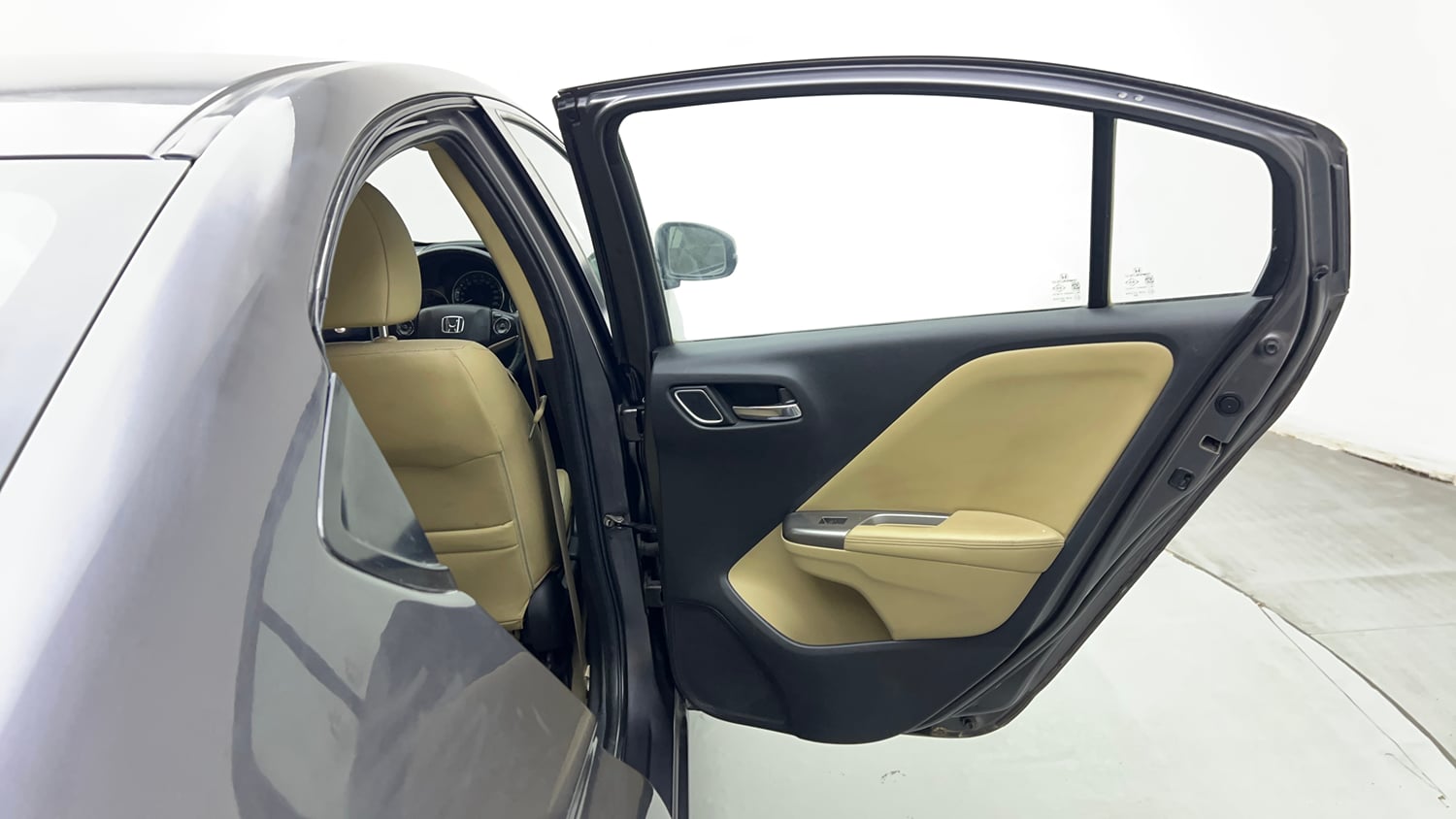 Used 2017 Honda City ZX CVT Petrol Petrol Automatic interior RIGHT REAR DOOR OPEN VIEW