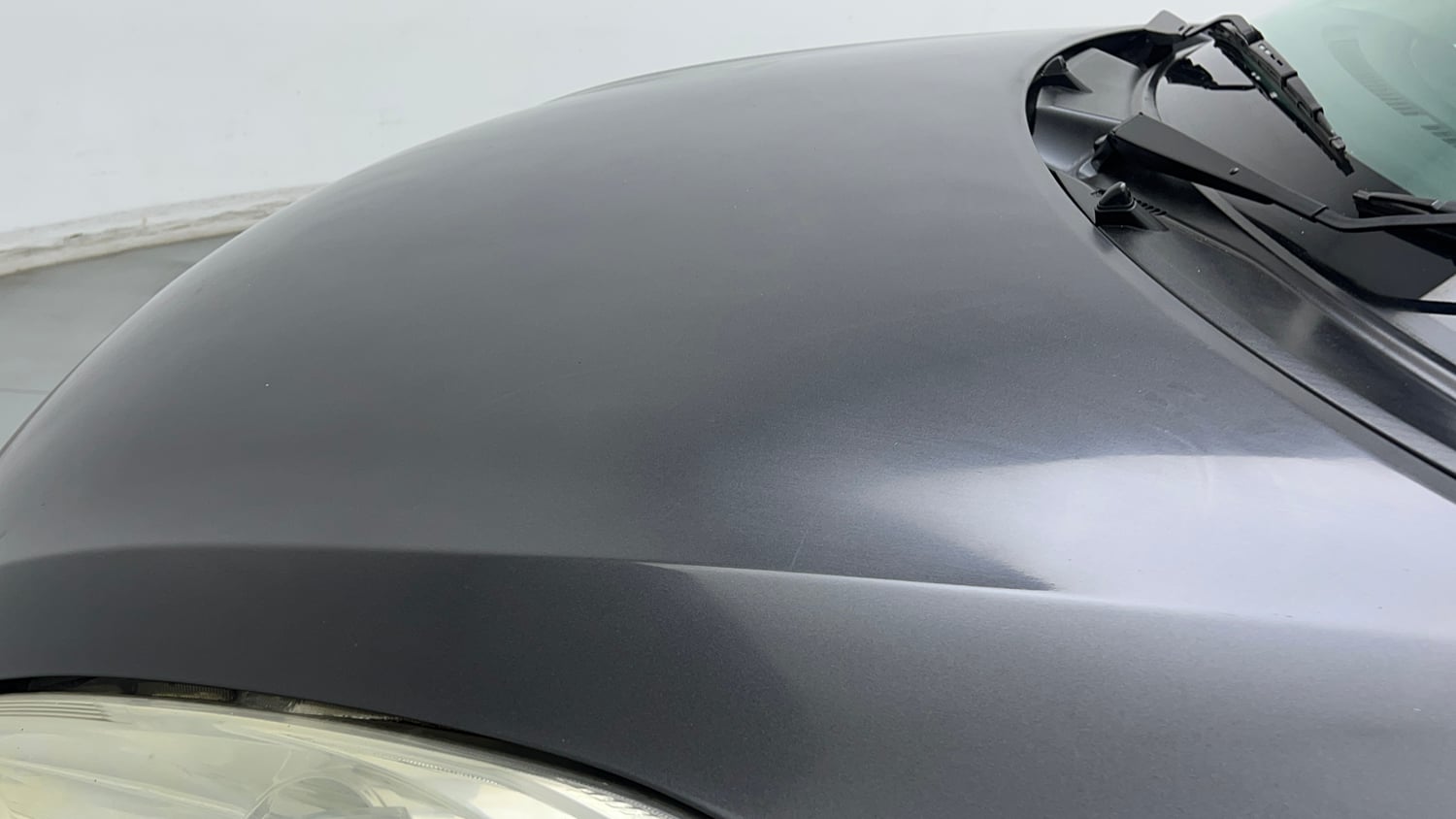 Used 2015 Maruti Suzuki Swift VXi Petrol Manual dents MINOR DENT