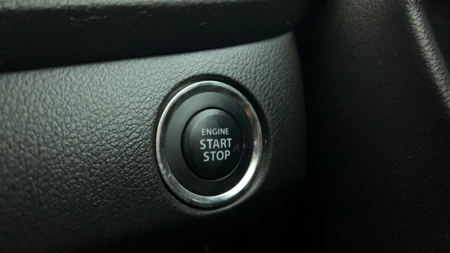Used 2018 Maruti Suzuki Baleno Alpha 1.2 Petrol Manual top_features Keyless start