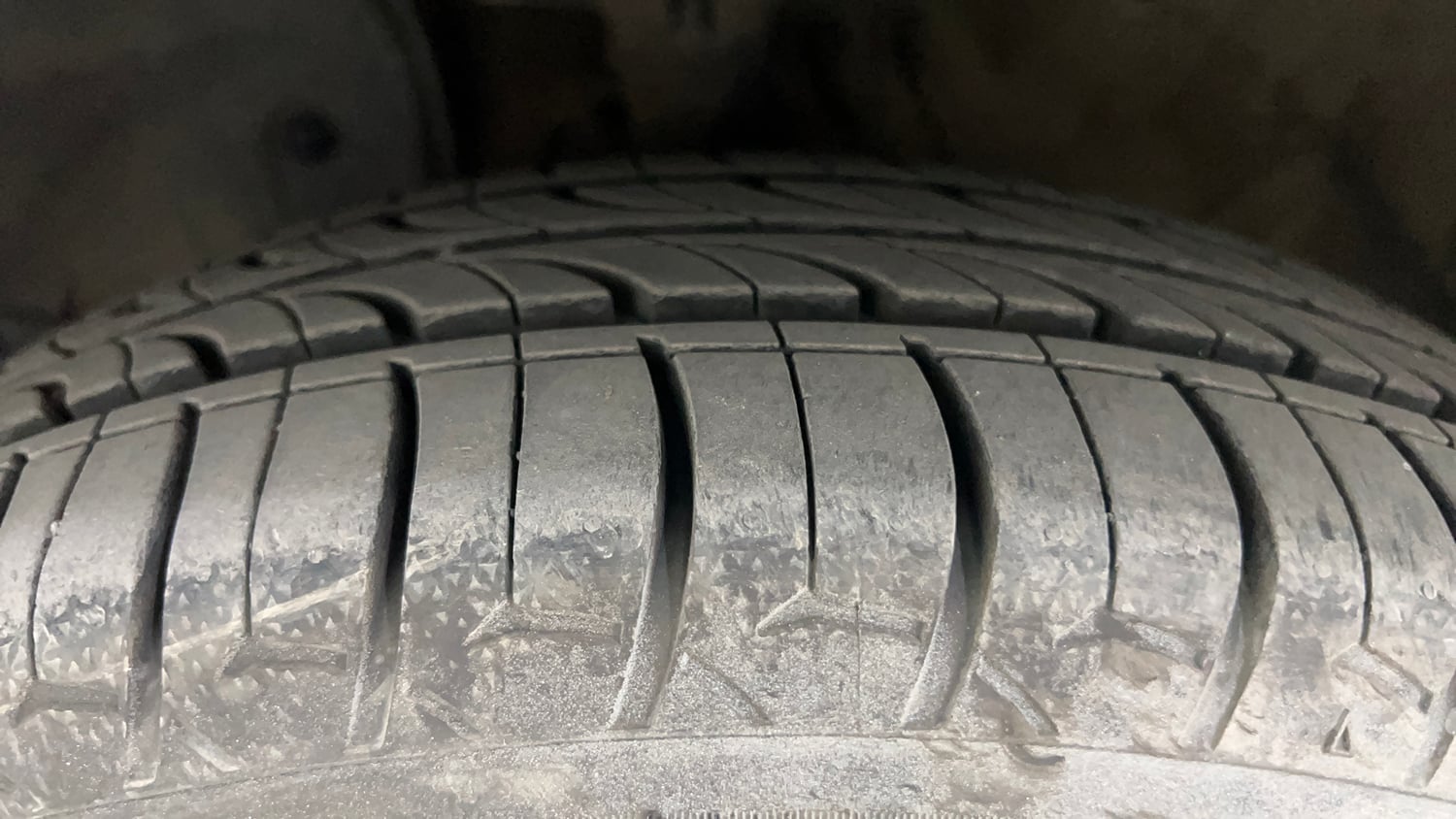Used 2014 Honda City VX CVT Petrol Automatic tyres LEFT FRONT TYRE TREAD VIEW
