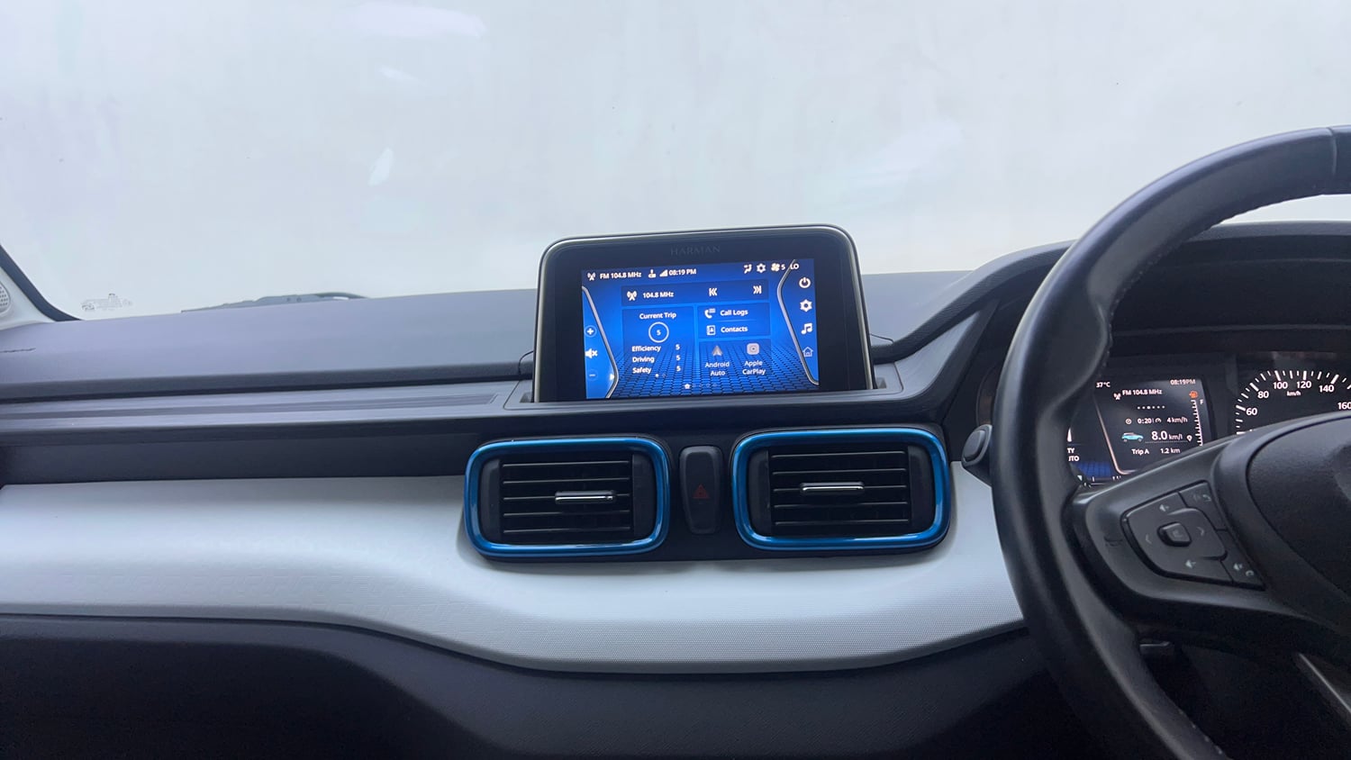 Used 2023 Tata Punch Creative AMT Petrol Automatic interior MUSIC SYSTEM & AC CONTROL VIEW
