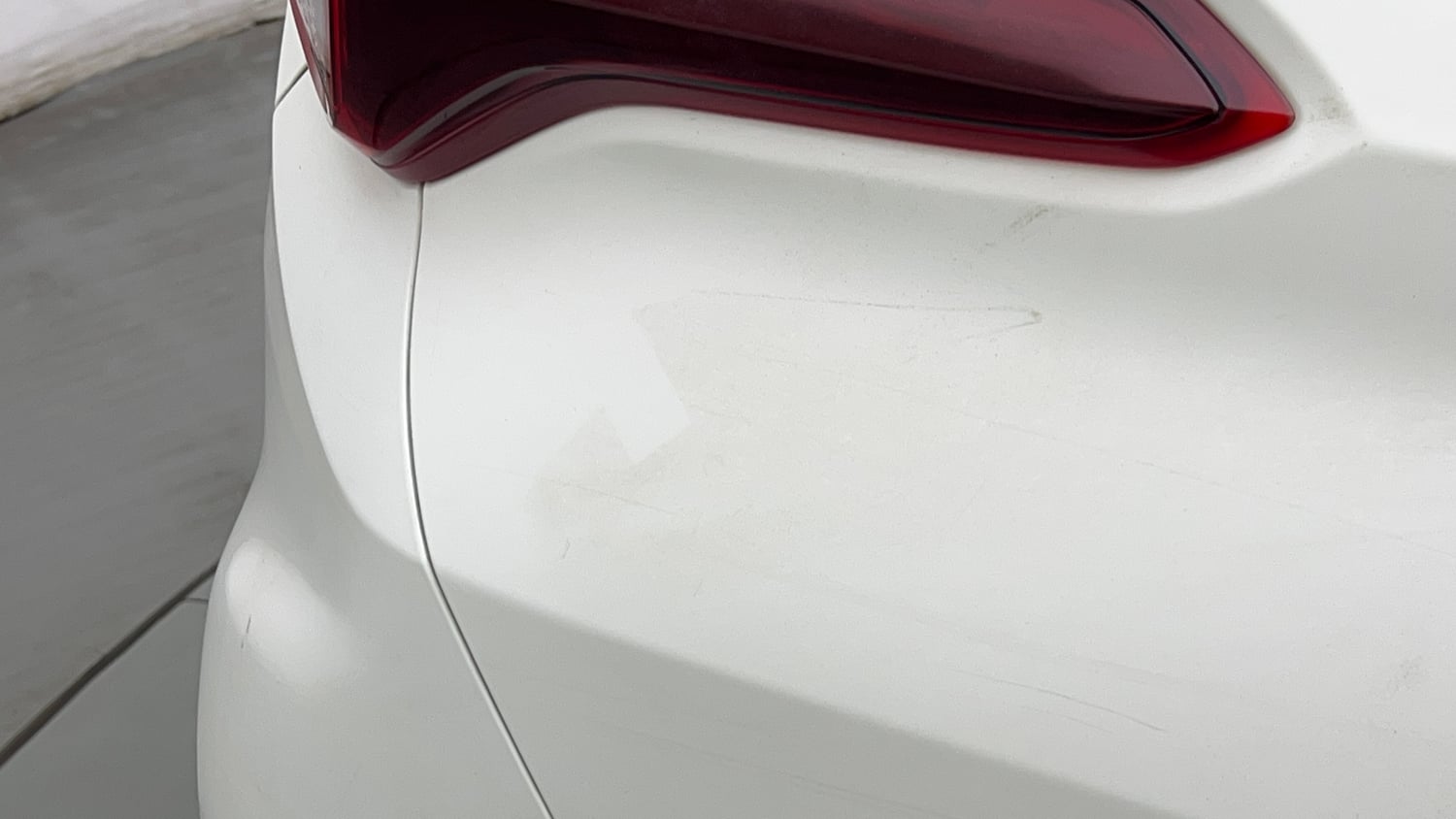 Used 2023 Tata Punch Pure MT Petrol Manual dents MINOR SCRATCH