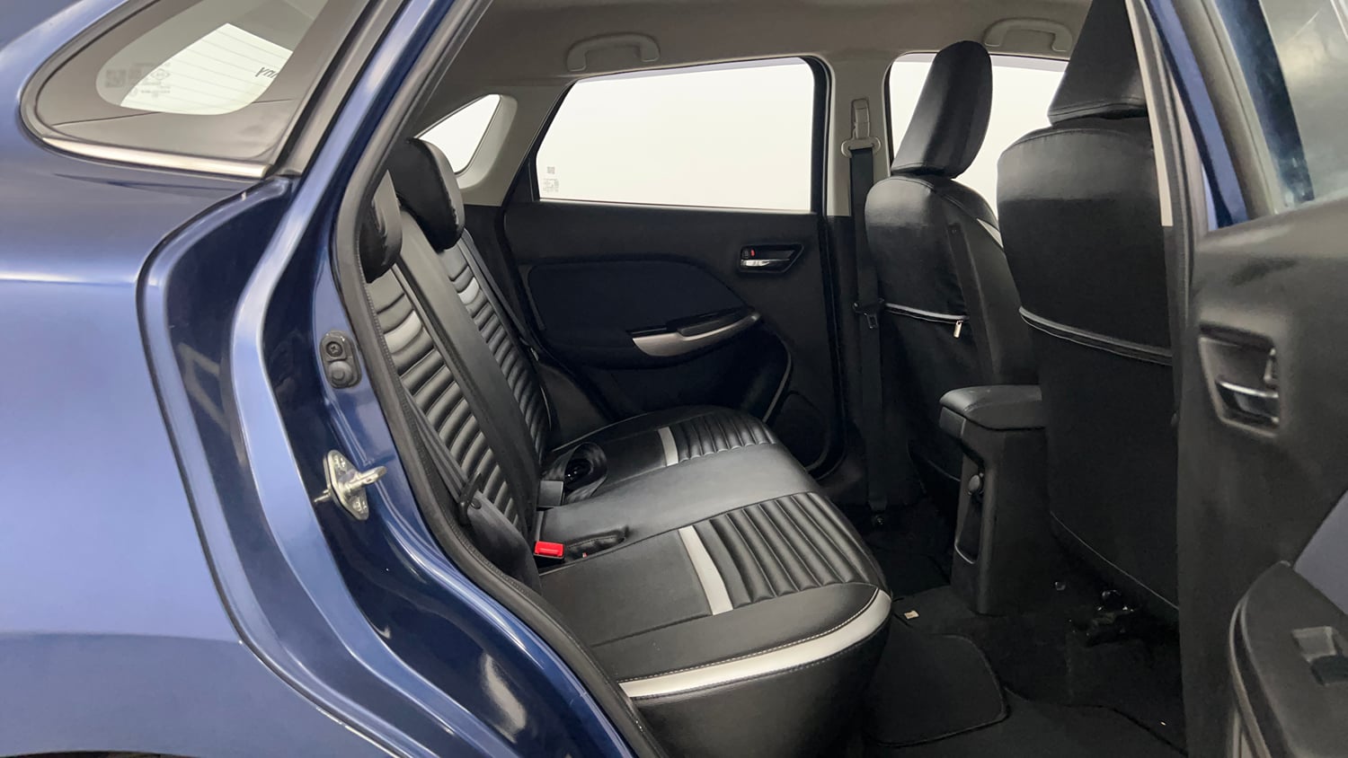 Used 2021 Maruti Suzuki Baleno Zeta Petrol Manual interior RIGHT SIDE REAR DOOR CABIN VIEW