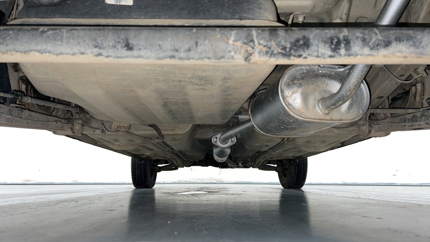 Used 2020 Maruti Suzuki Alto K10 VXi Petrol Manual extra REAR UNDERBODY VIEW (TAKEN FROM REAR)