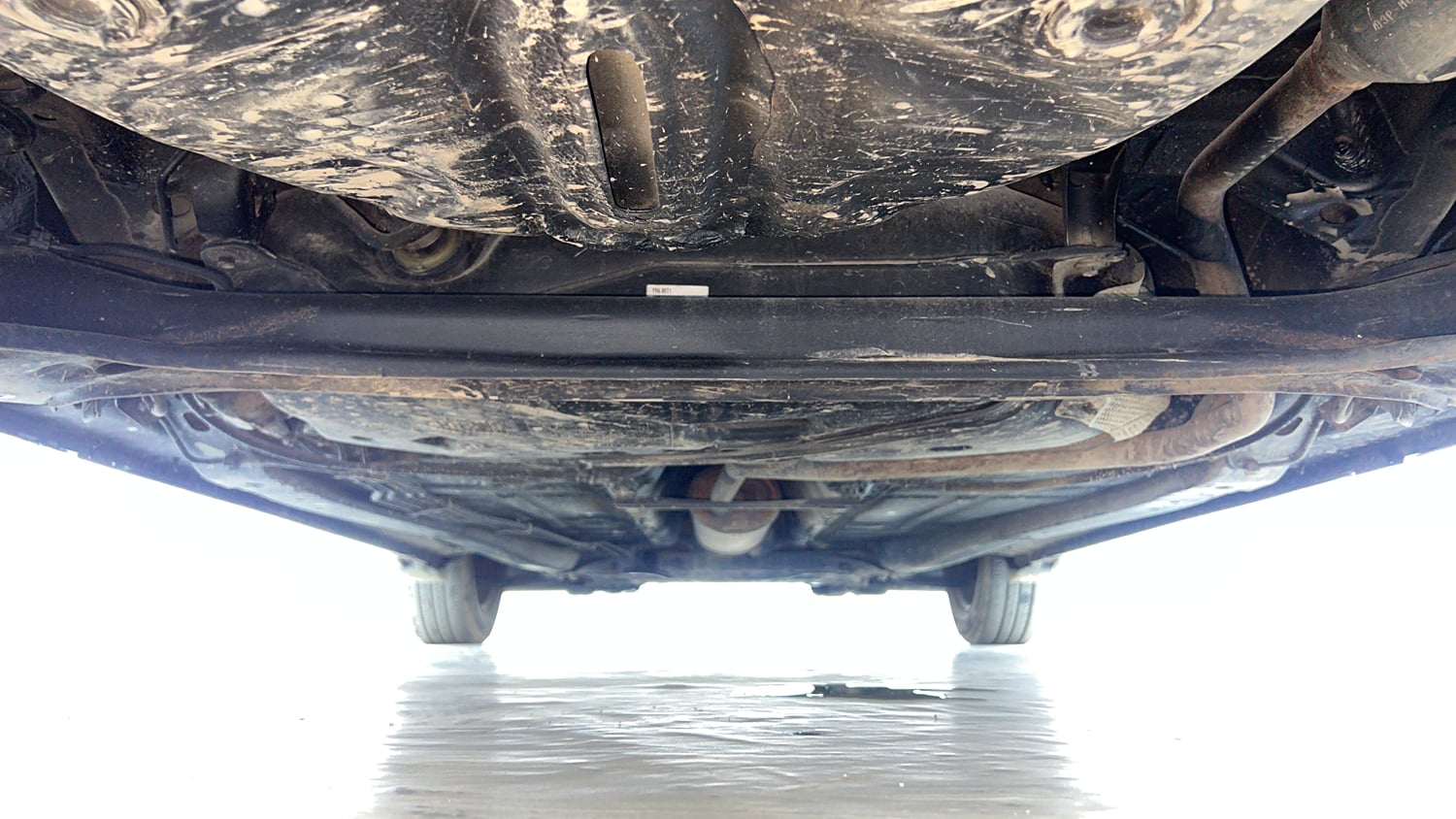 Used 2018 Maruti Suzuki Baleno Delta 1.2 AT Petrol Automatic extra REAR UNDERBODY VIEW (TAKEN FROM REAR)