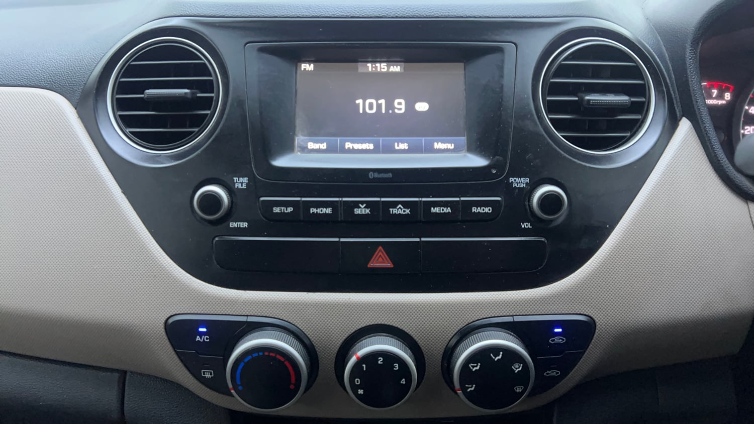 Used 2017 Hyundai Grand i10 Sportz 1.2 Kappa VTVT Petrol Manual interior MUSIC SYSTEM & AC CONTROL VIEW