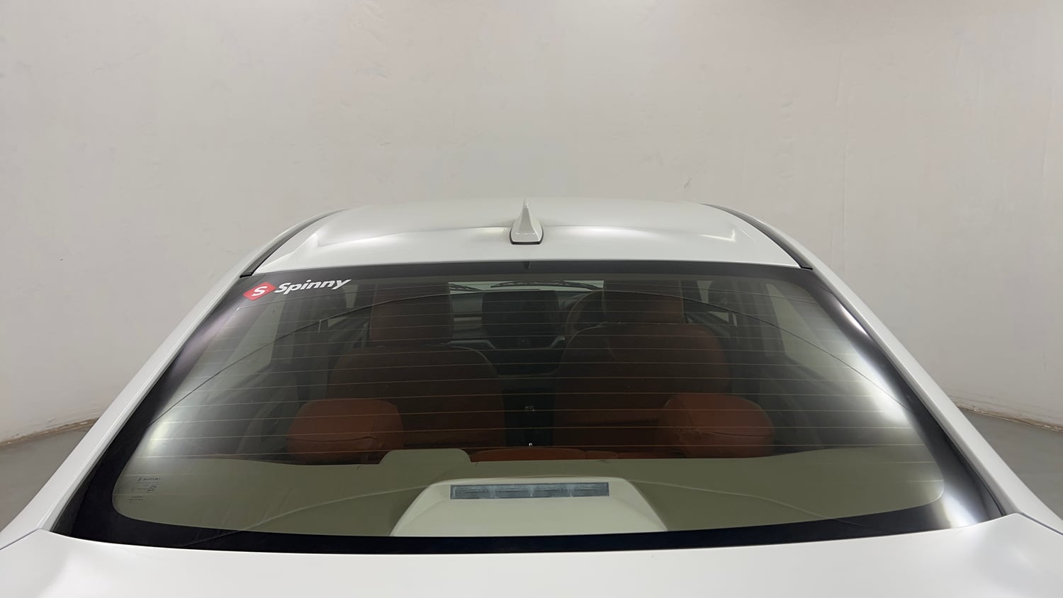 Used 2025 Maruti Suzuki Dzire VXi CNG Cng Manual exterior BACK WINDSHIELD VIEW