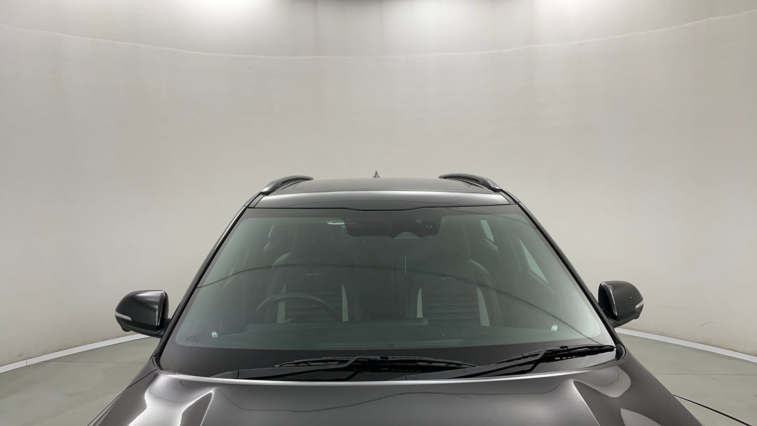Used 2025 Kia Seltos GTX Plus 1.5 Diesel AT Diesel Automatic exterior FRONT WINDSHIELD VIEW