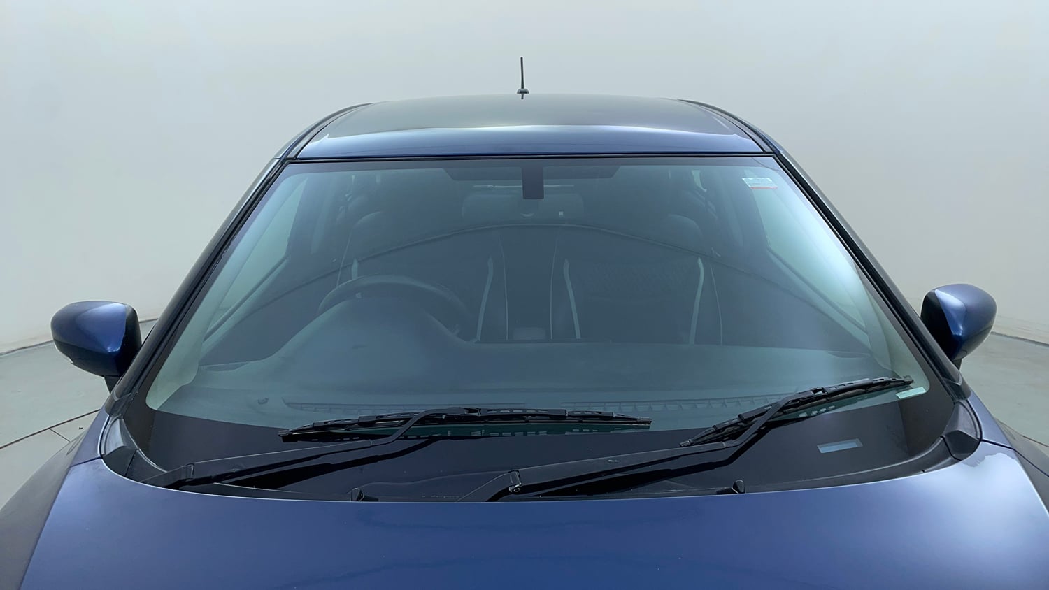 Used 2019 Maruti Suzuki Baleno Alpha Automatic Petrol Automatic exterior FRONT WINDSHIELD VIEW