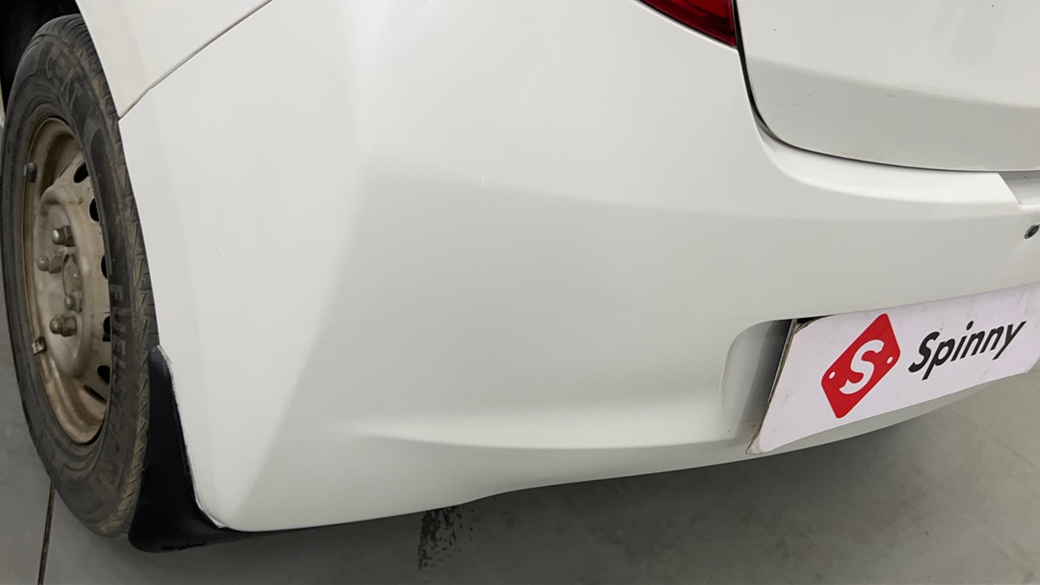Used 2016 Hyundai Eon D-Lite + Petrol Manual dents MINOR SCRATCH