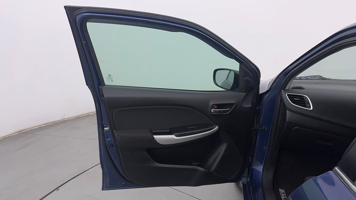 Used 2018 Maruti Suzuki Baleno Zeta 1.2 Petrol Manual interior LEFT FRONT DOOR OPEN VIEW
