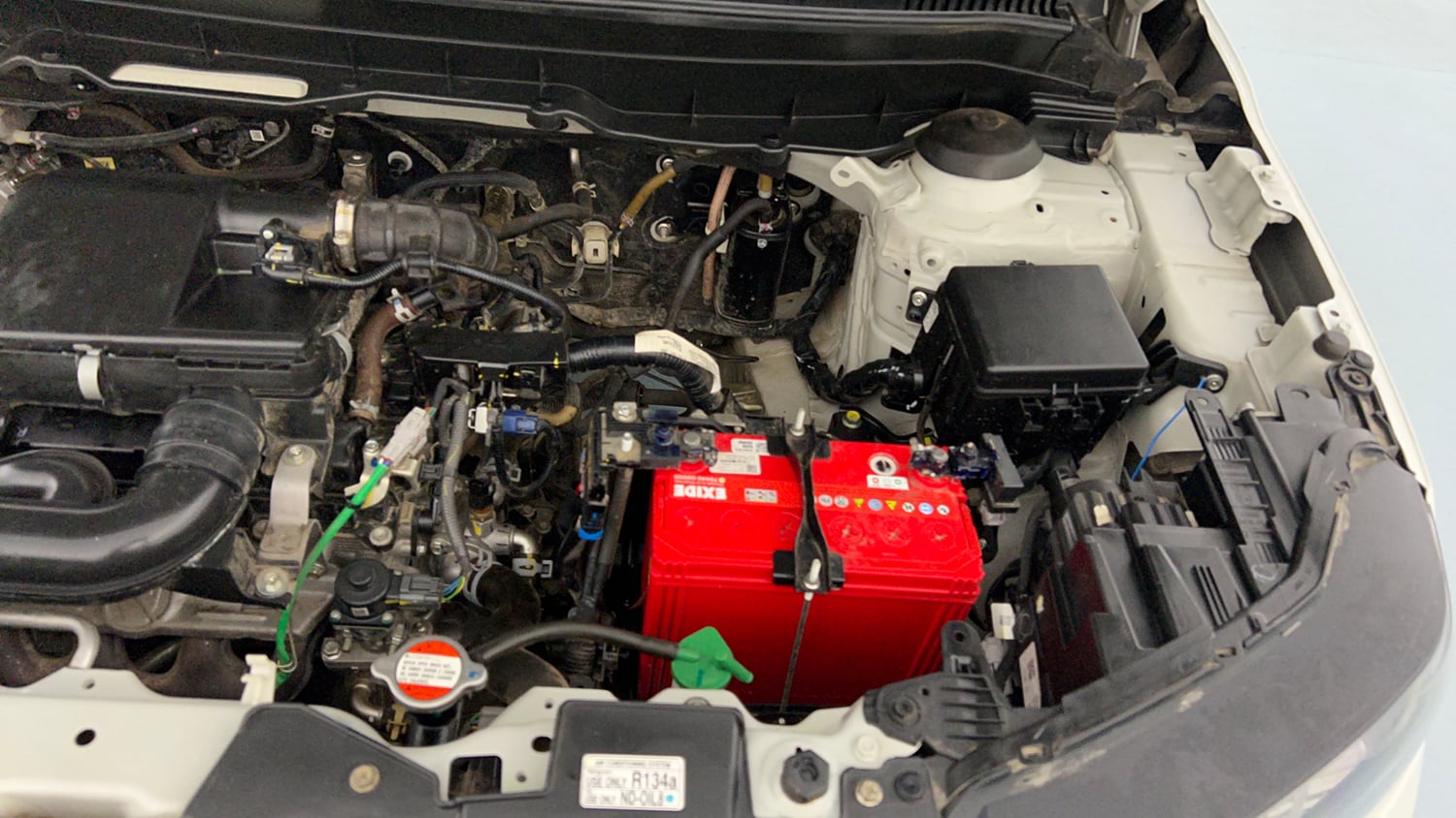 Used 2023 Maruti Suzuki Brezza ZXi Petrol Manual engine ENGINE LEFT SIDE VIEW