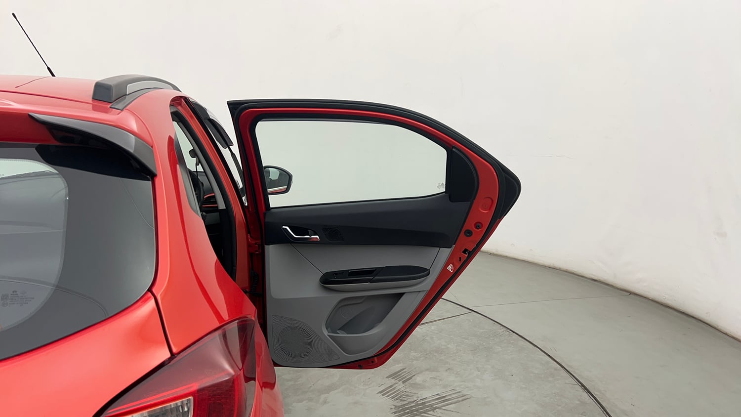 Used 2021 Tata Tiago XZ Plus Petrol Manual interior RIGHT REAR DOOR OPEN VIEW