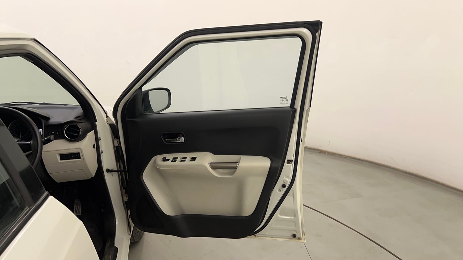Used 2017 Maruti Suzuki Ignis Delta 1.2 MT Petrol Manual interior RIGHT FRONT DOOR OPEN VIEW