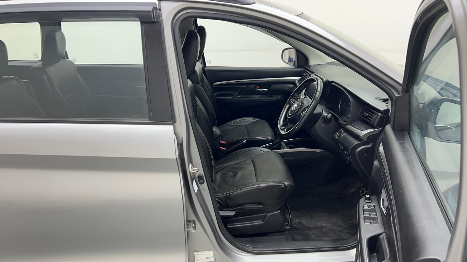 Used 2019 Maruti Suzuki XL6 Alpha AT Petrol Petrol Automatic interior RIGHT SIDE FRONT DOOR CABIN VIEW