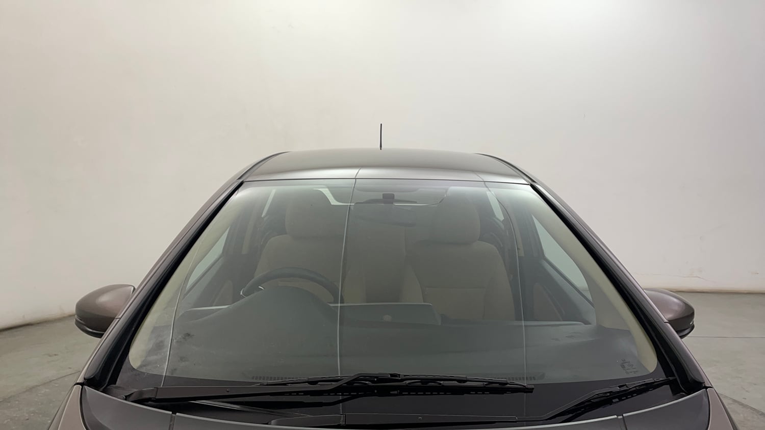 Used 2016 Honda Jazz V Petrol Petrol Manual exterior FRONT WINDSHIELD VIEW