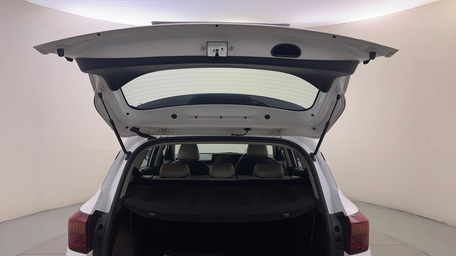 Used 2019 kia Seltos GTX Plus DCT 1.4 Petrol Automatic interior DICKY DOOR OPEN VIEW