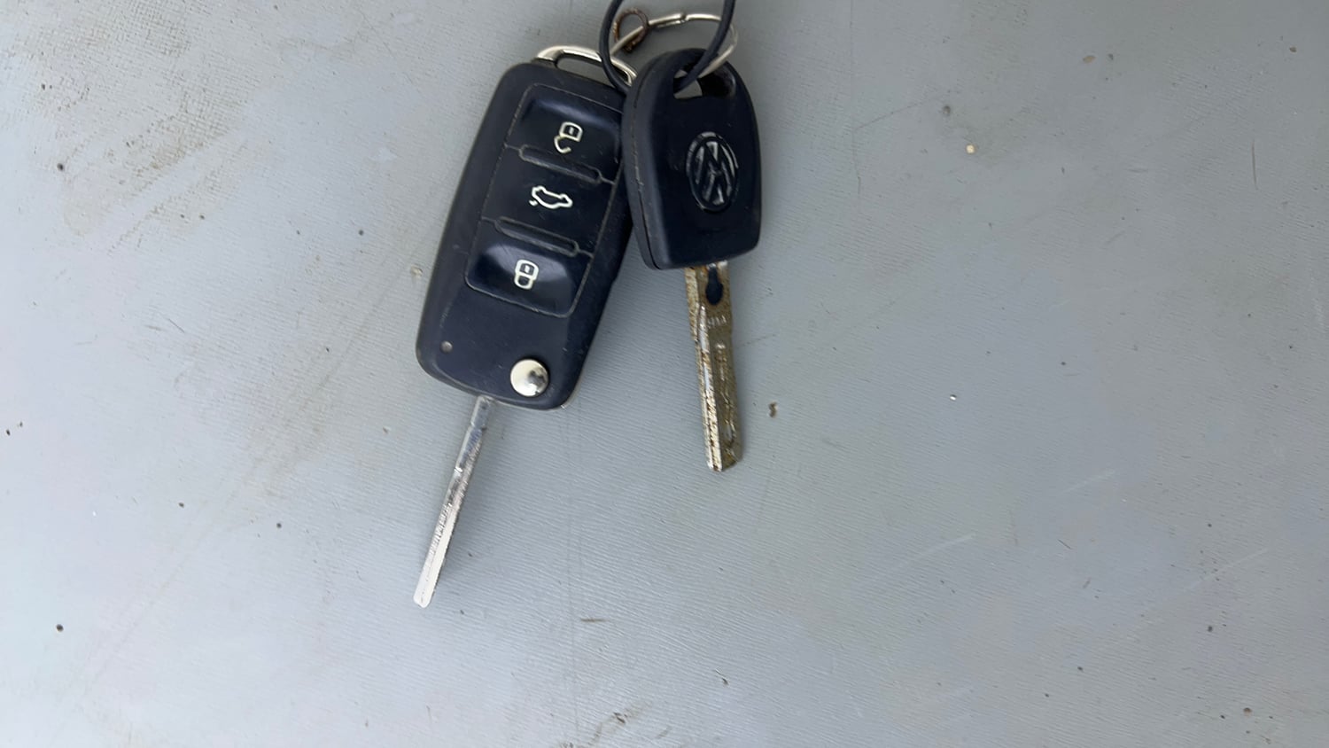 Used 2018 Volkswagen Ameo Comfortline 1.2L (P) Petrol Manual extra CAR KEY VIEW