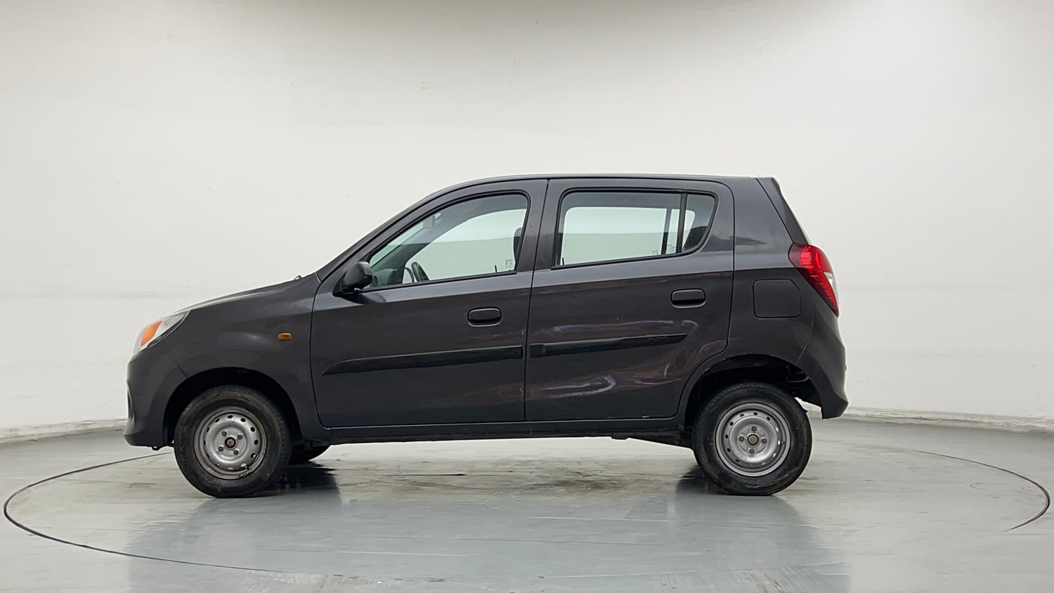 Used 2018 Maruti Suzuki Alto 800 VXi Petrol Manual exterior LEFT SIDE VIEW